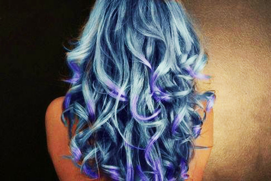 Show Your School Pride With Hair Chalk!